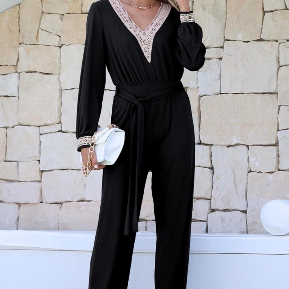 Women's Black Size Medium Jumpsuit with Belt EUC - Picture 1 of 7